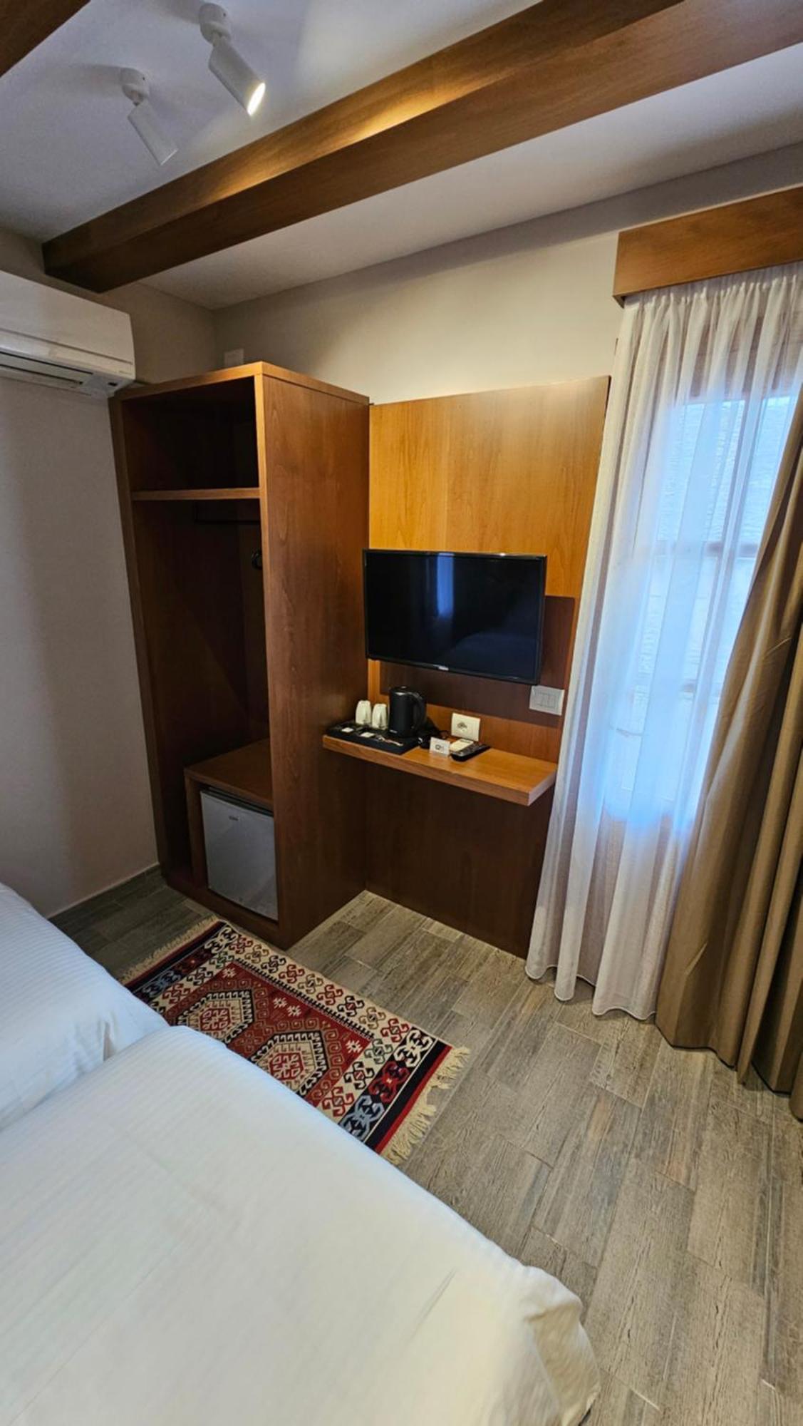 Palorto Hotel Gjirokastër المظهر الخارجي الصورة
