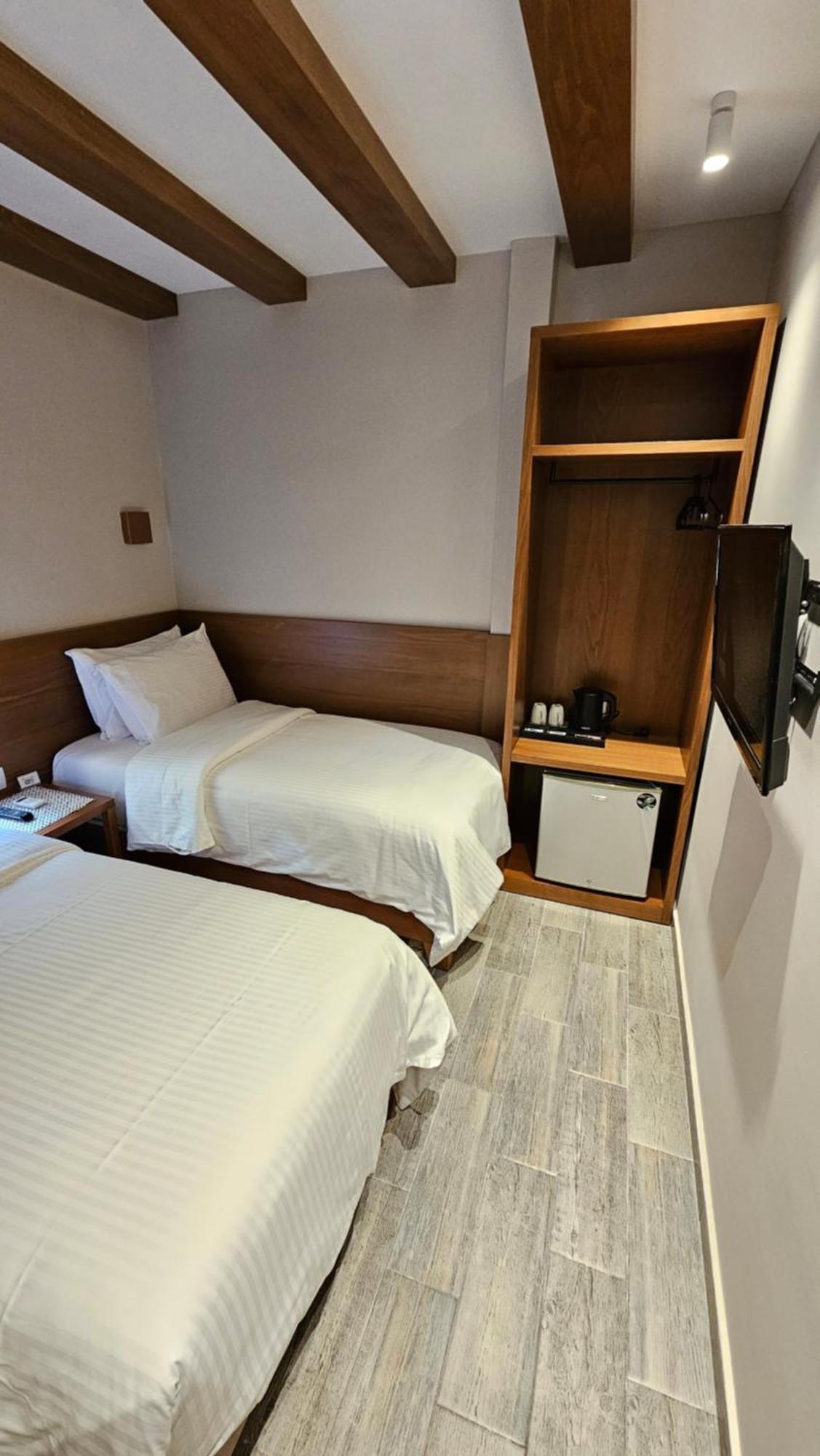 Palorto Hotel Gjirokastër المظهر الخارجي الصورة